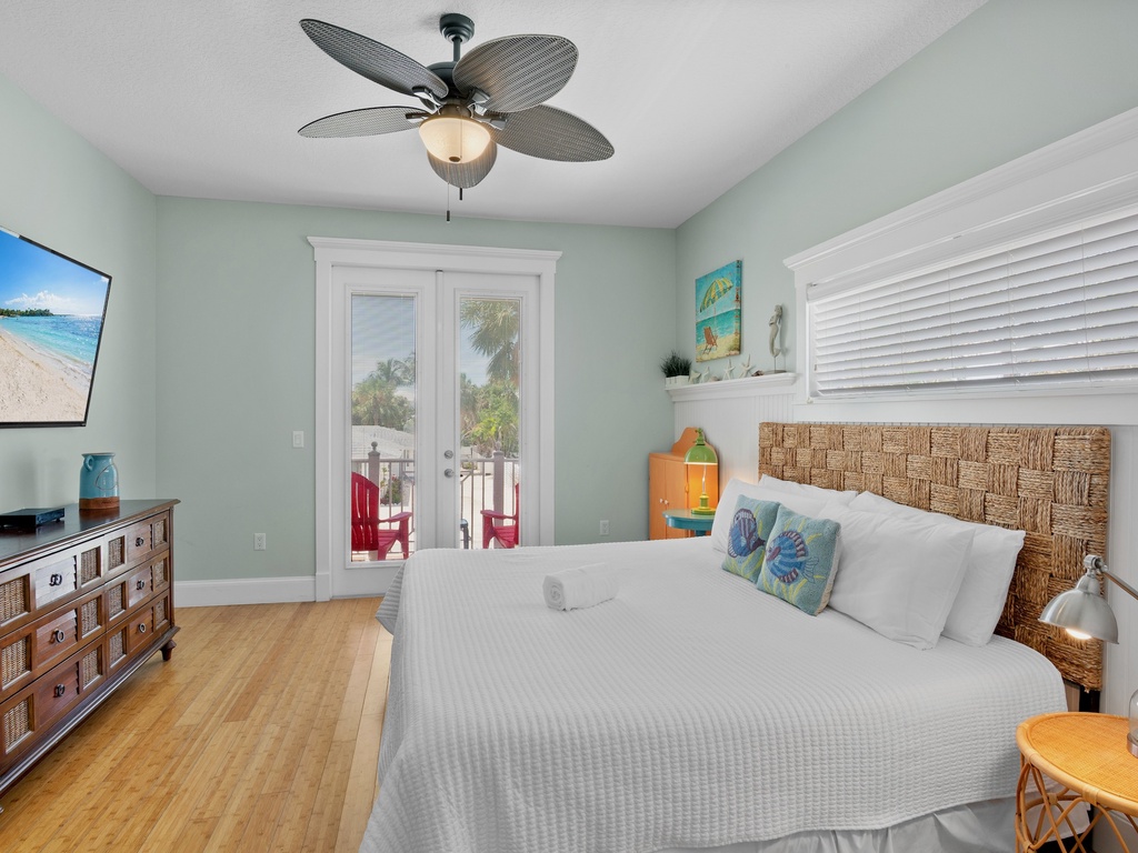 Third Bedroom, King