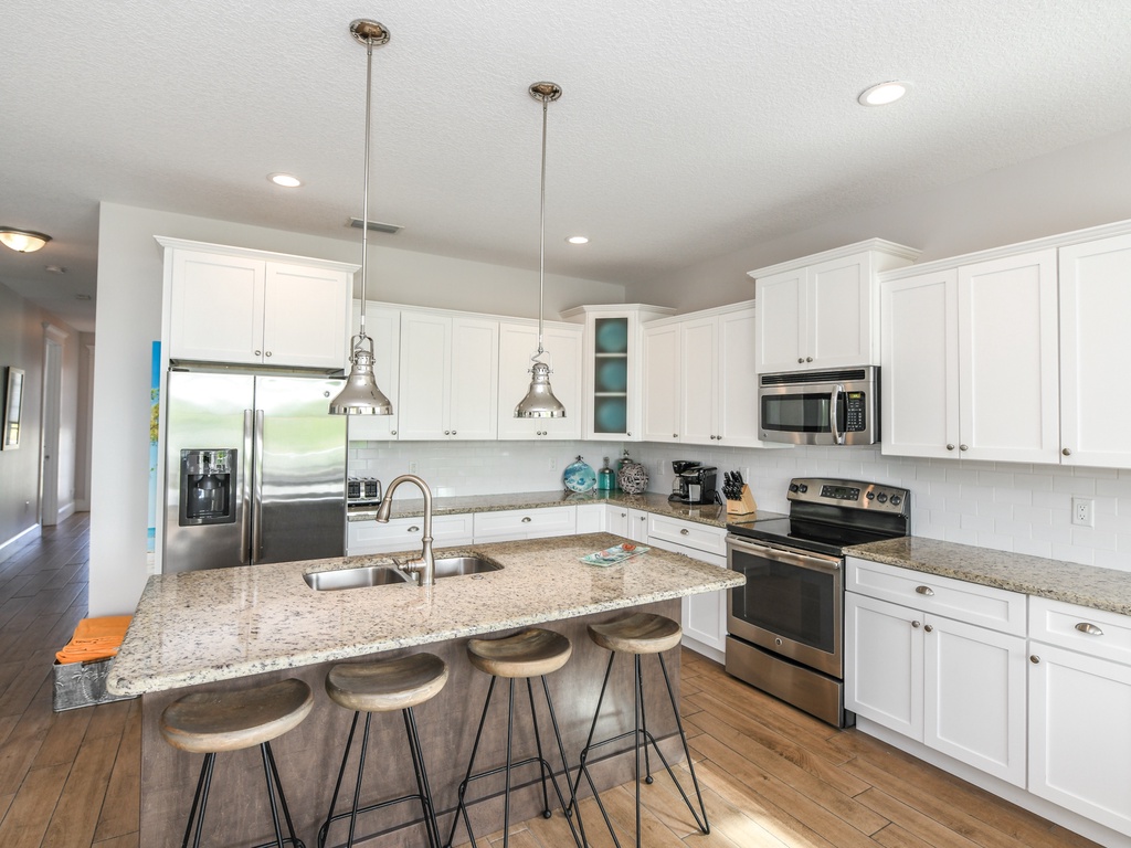 Kitchen, Montego Bay - AMI Locals
