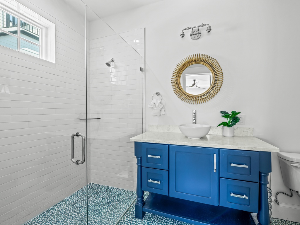 Second Bathroom - Ensuite