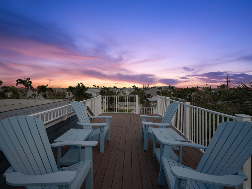 Rooftop Deck