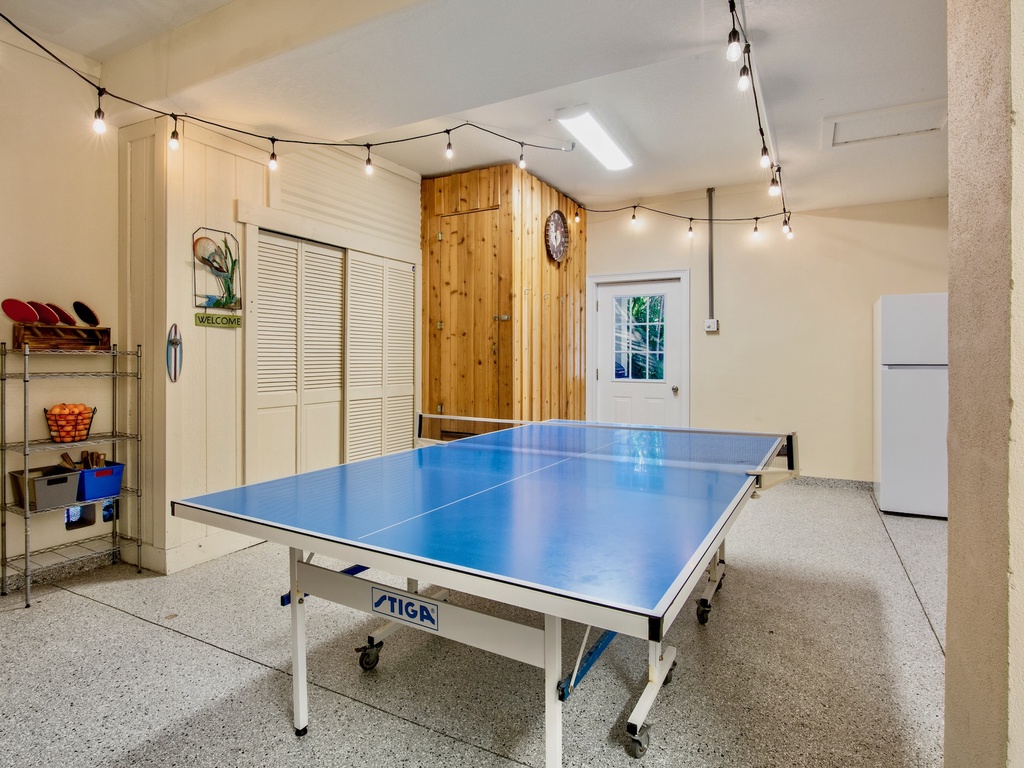 Ping Pong table