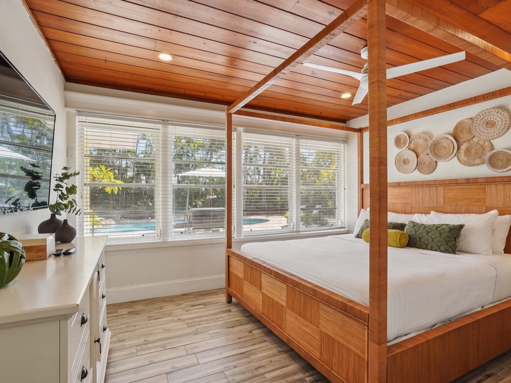 Second Bedroom - King