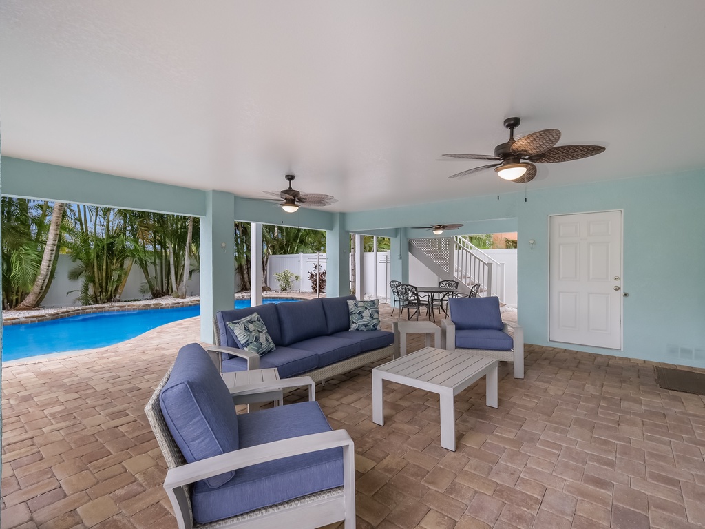 Seahorse Paradise - Anna Maria Island Accommodations