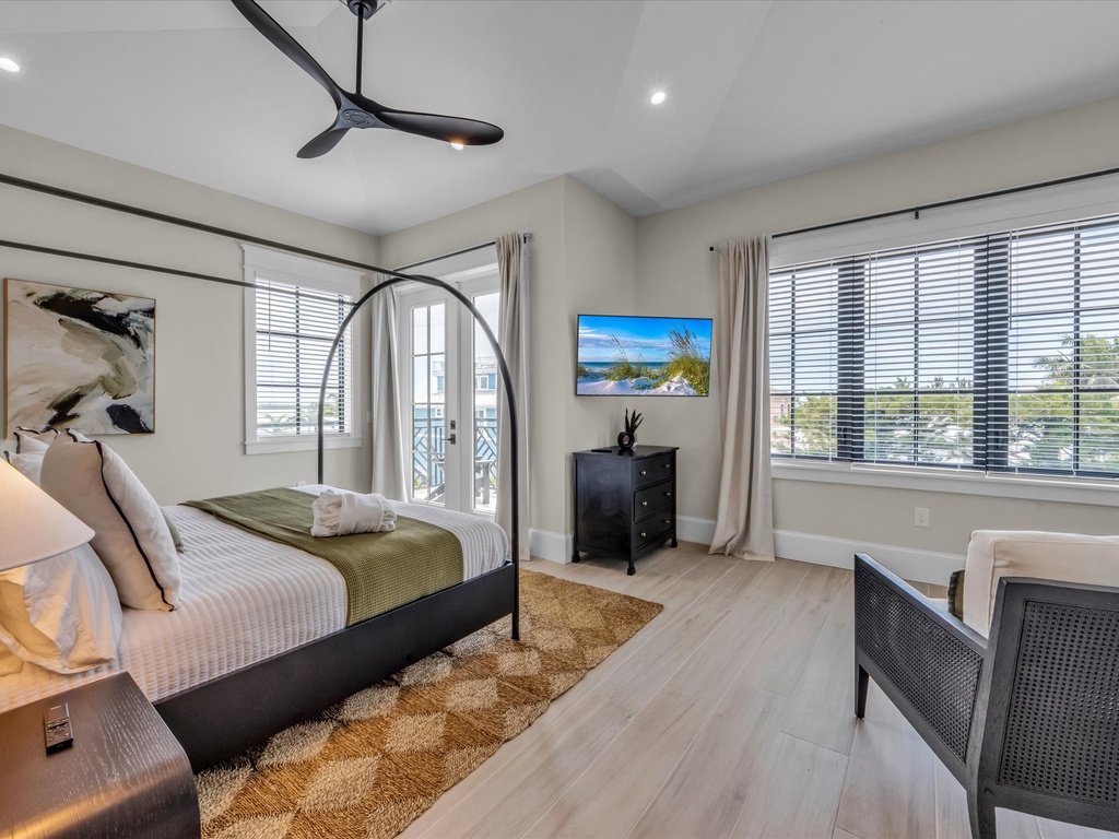 Primary Bedroom - King