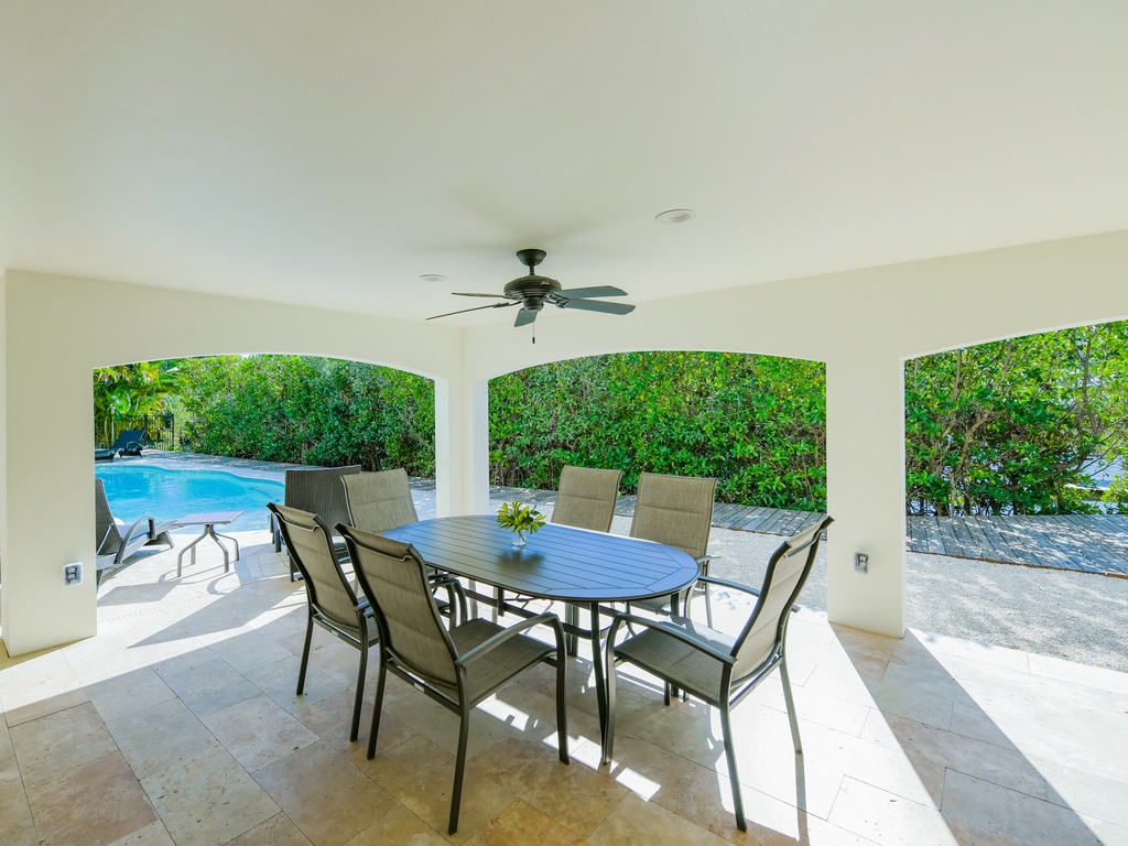 Dining Area with Lighting