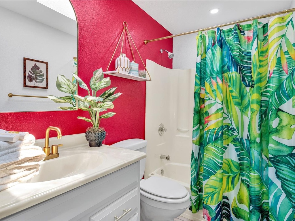 Hall Bathroom - Sunny Side Up