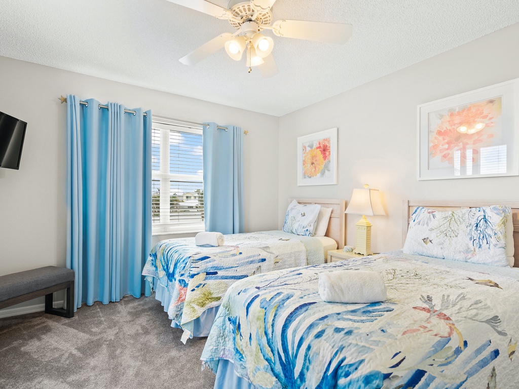 Third Bedroom - Two Twin Beds