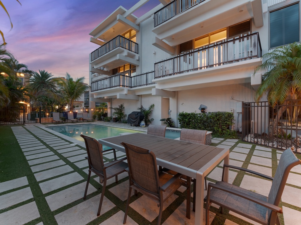 Poolside Dining Area