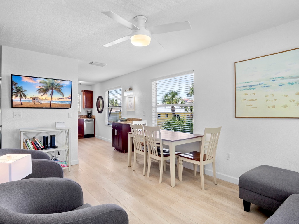 Social space with ample seating