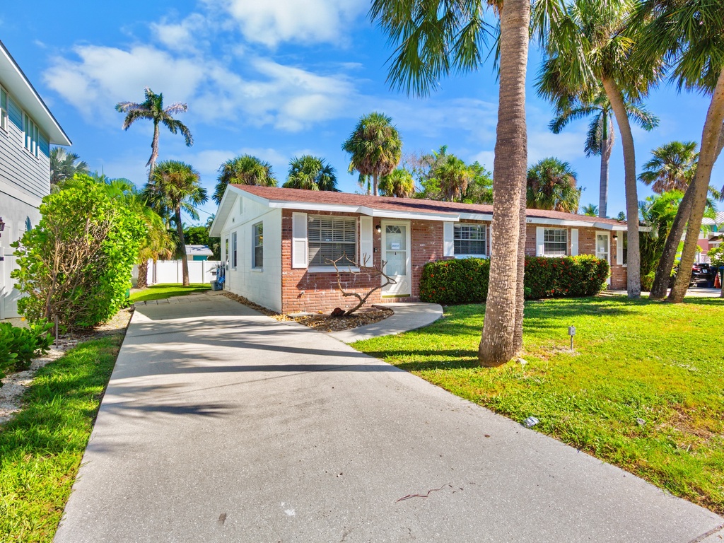 Gulf Haven by AMI Locals