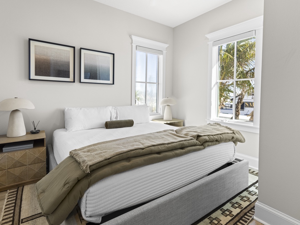 Fourth Bedroom, King