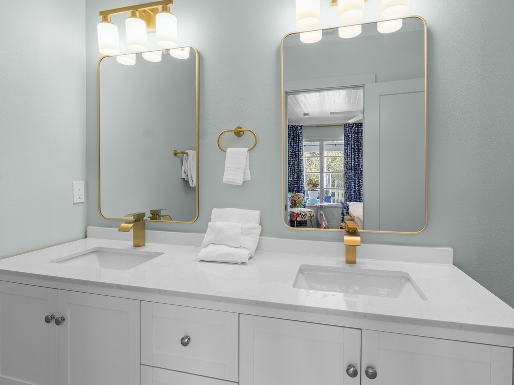 Primary Bathroom, Ensuite