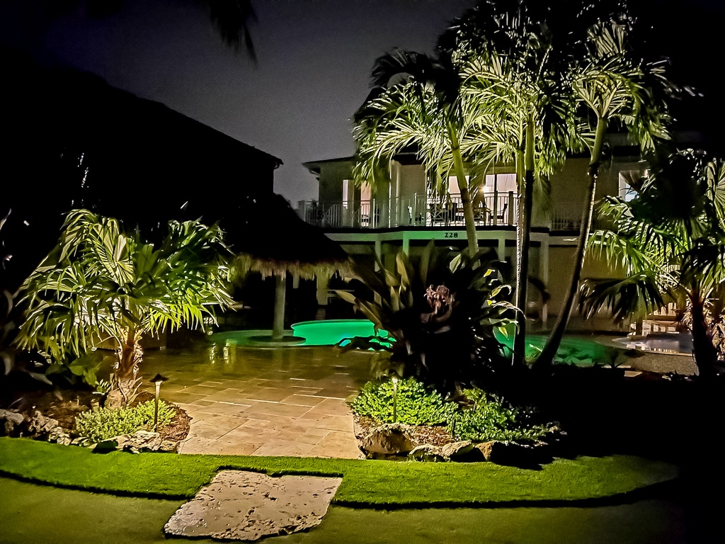 Serenity Beach - AMI Locals