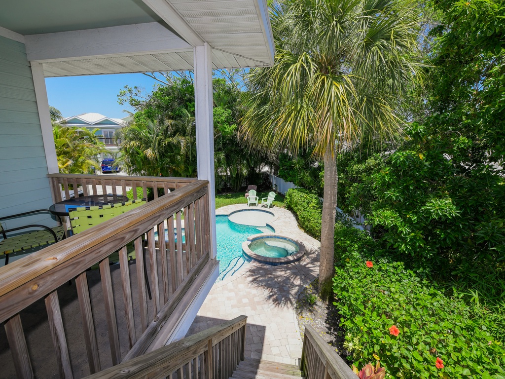 Large Private Tropical Backyard