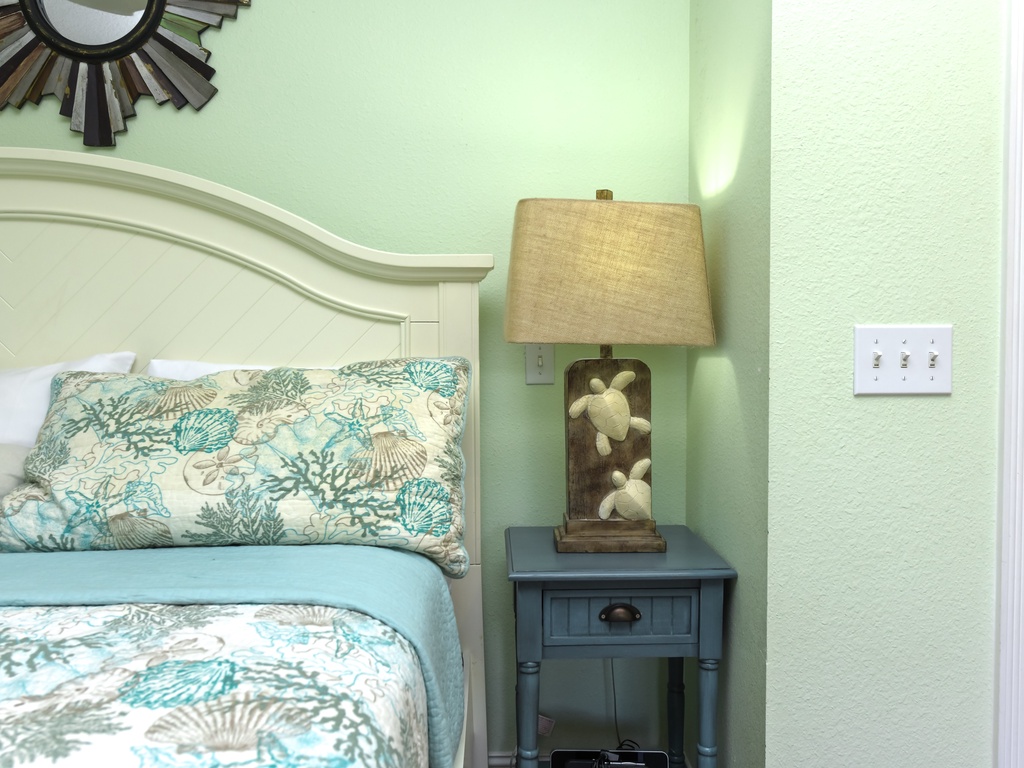 Second Bedroom - King