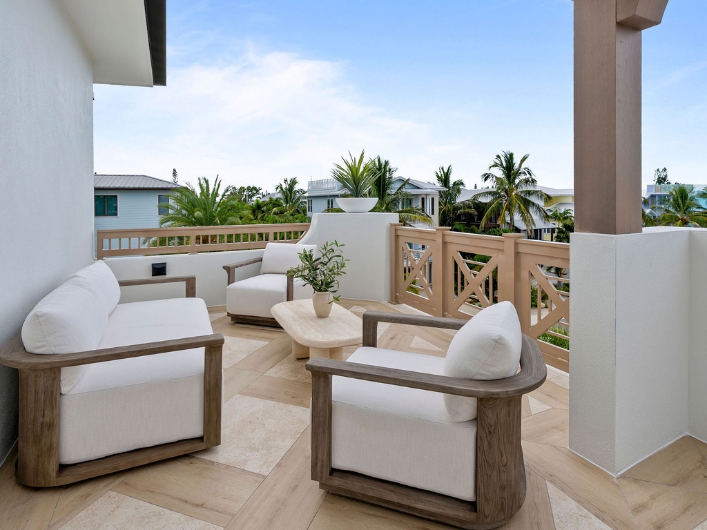 Rooftop Sitting Area