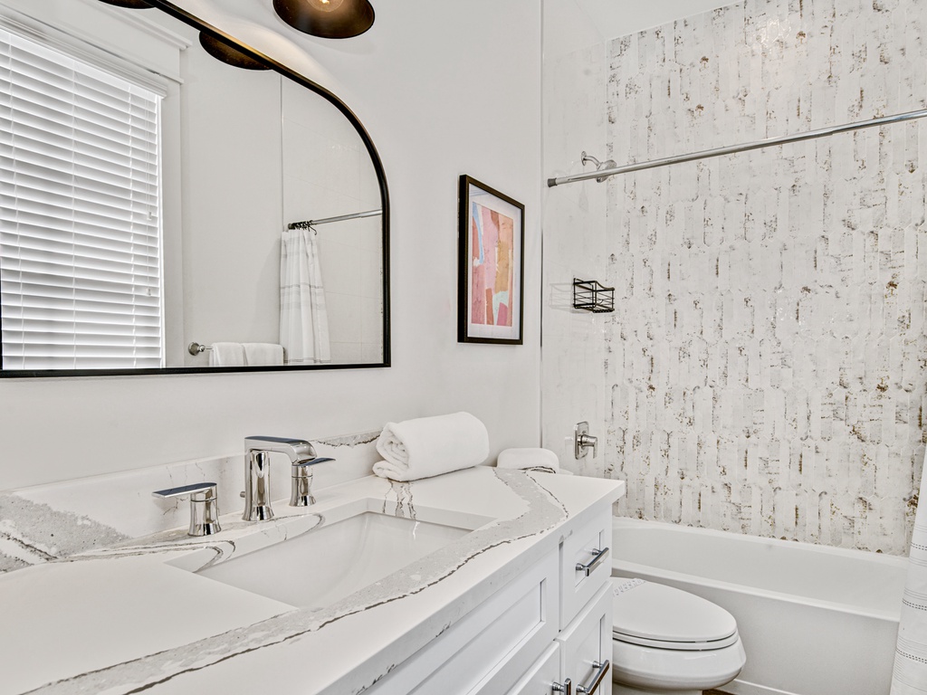 Fifth Ensuite Bathroom - Second Floor