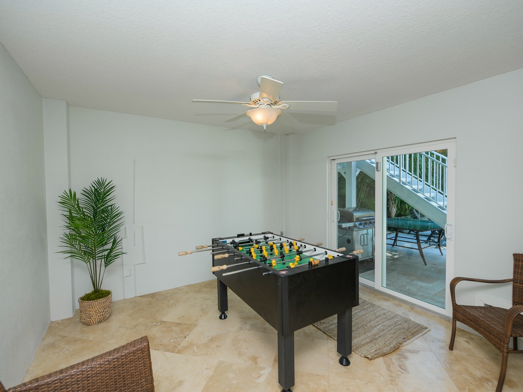 Serenity Beach - AMI Locals