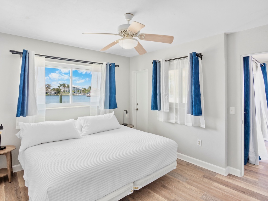 Primary Bedroom, King