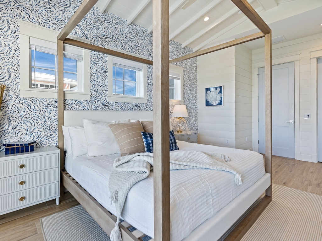 Primary Bedroom, King