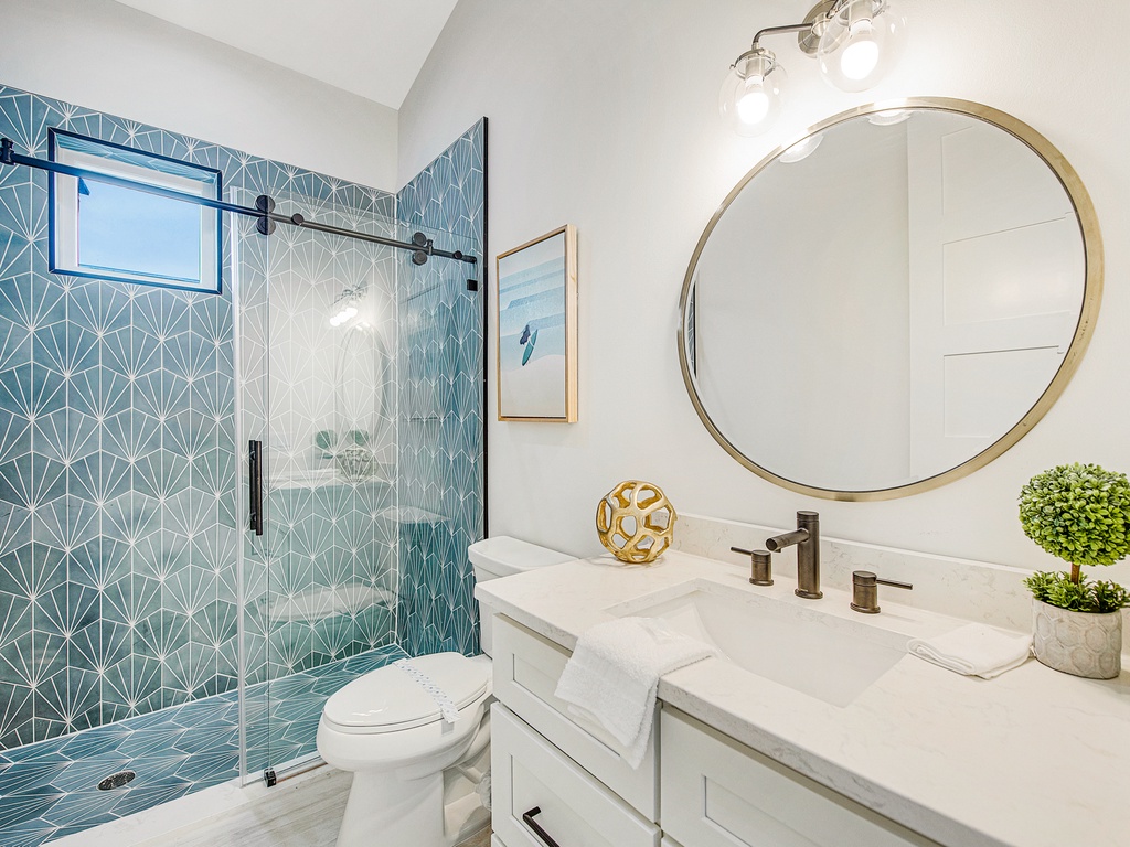 Third Bathroom, Ensuite