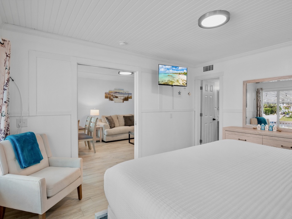 Primary Bedroom, King bed and TV