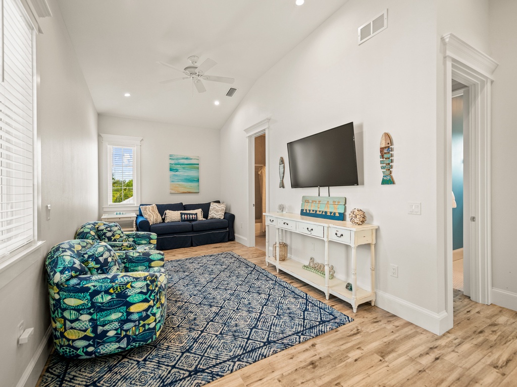 Second Floor Living Area