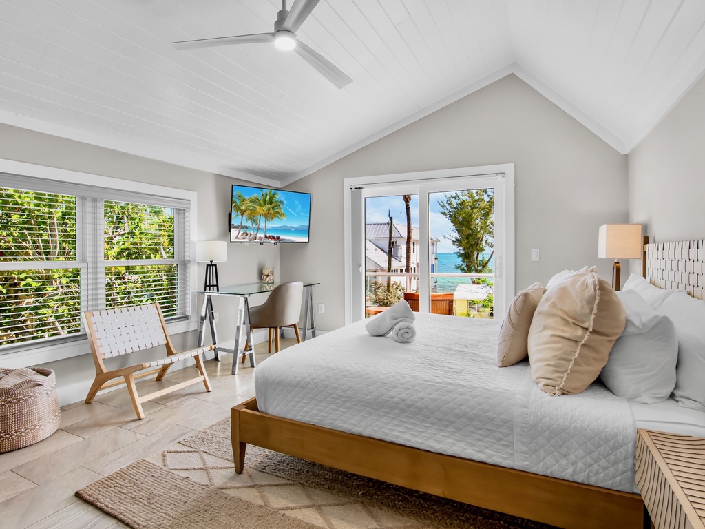 Primary Bedroom - King