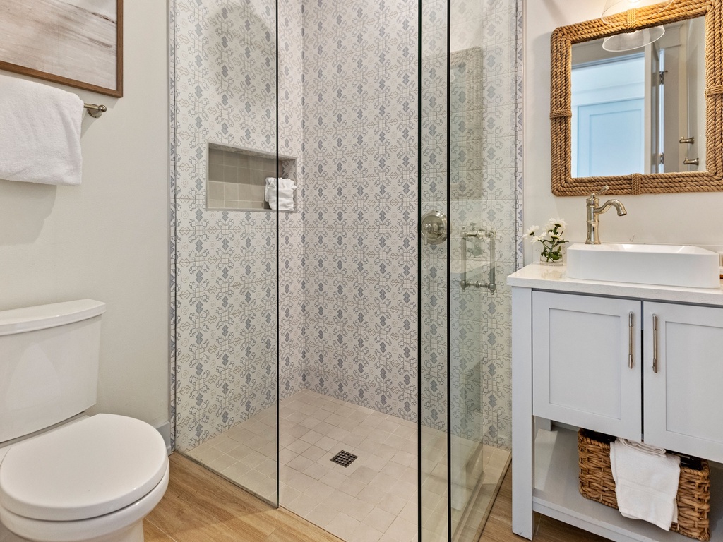 Third Bathroom, Ensuite