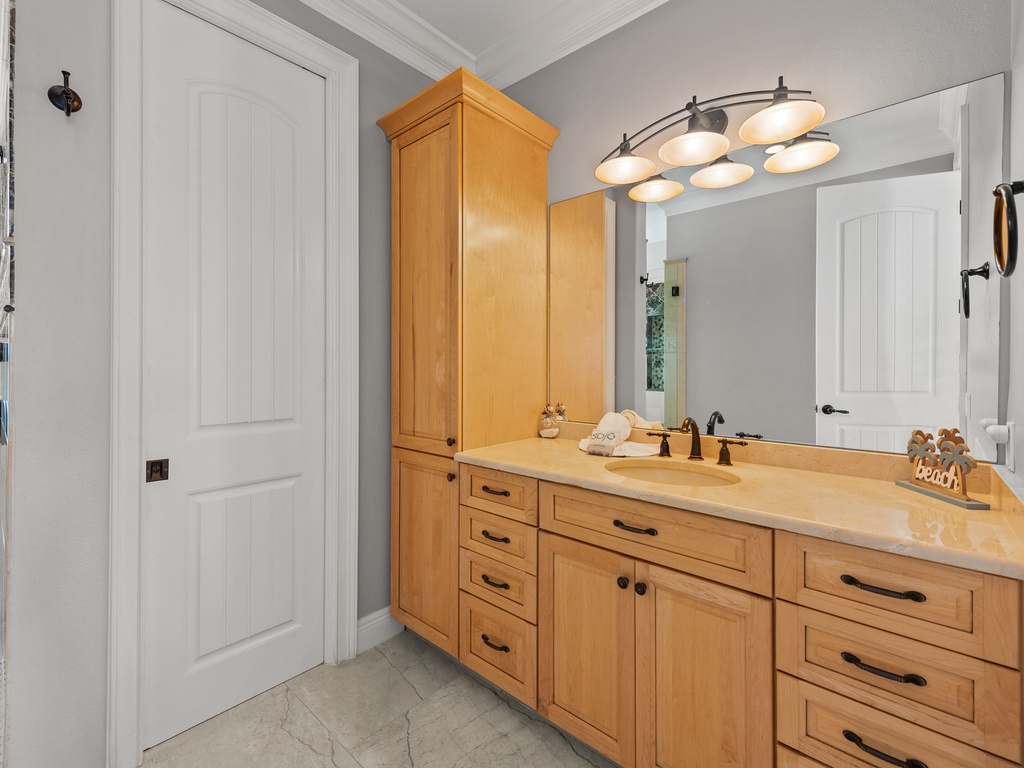 Primary Bathroom, Ensuite