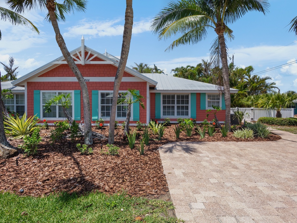 Peach Bellini by Anna Maria Island Accommodations