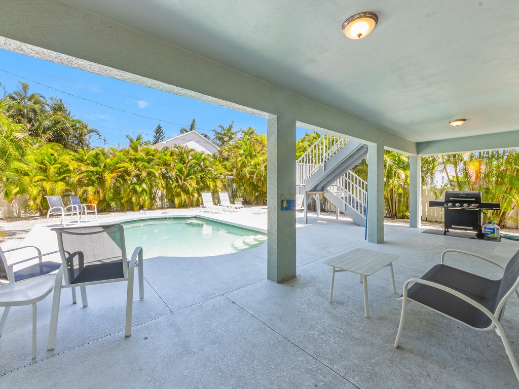Outdoor Lounge