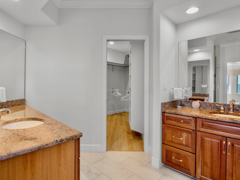 Primary Bedroom, Ensuite Bathroom