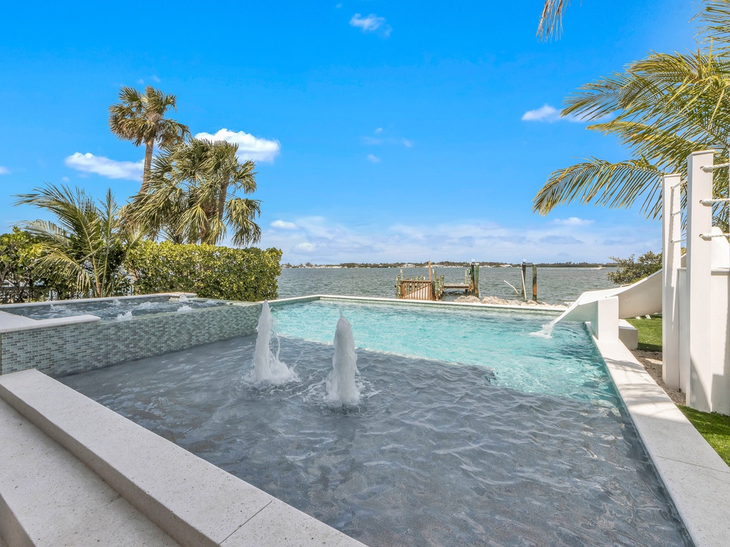 Private Pool and Spa