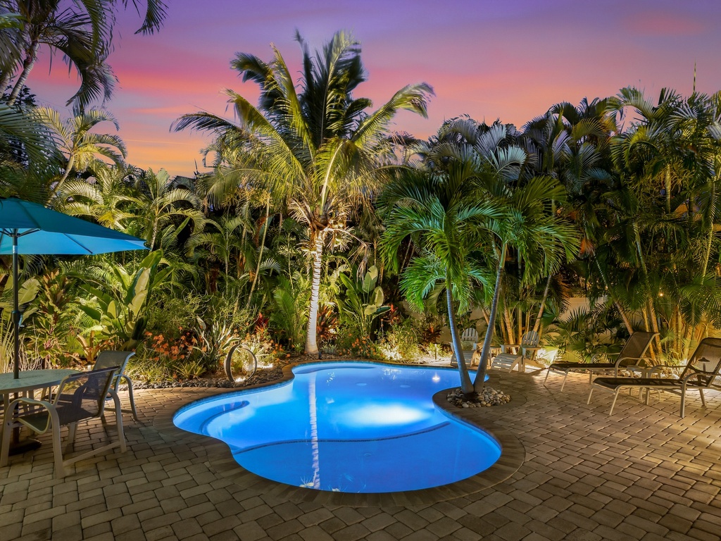 Private Pool