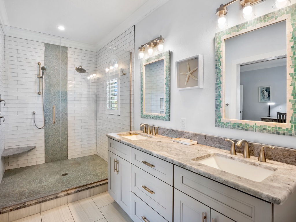 Primary Ensuite Bathroom