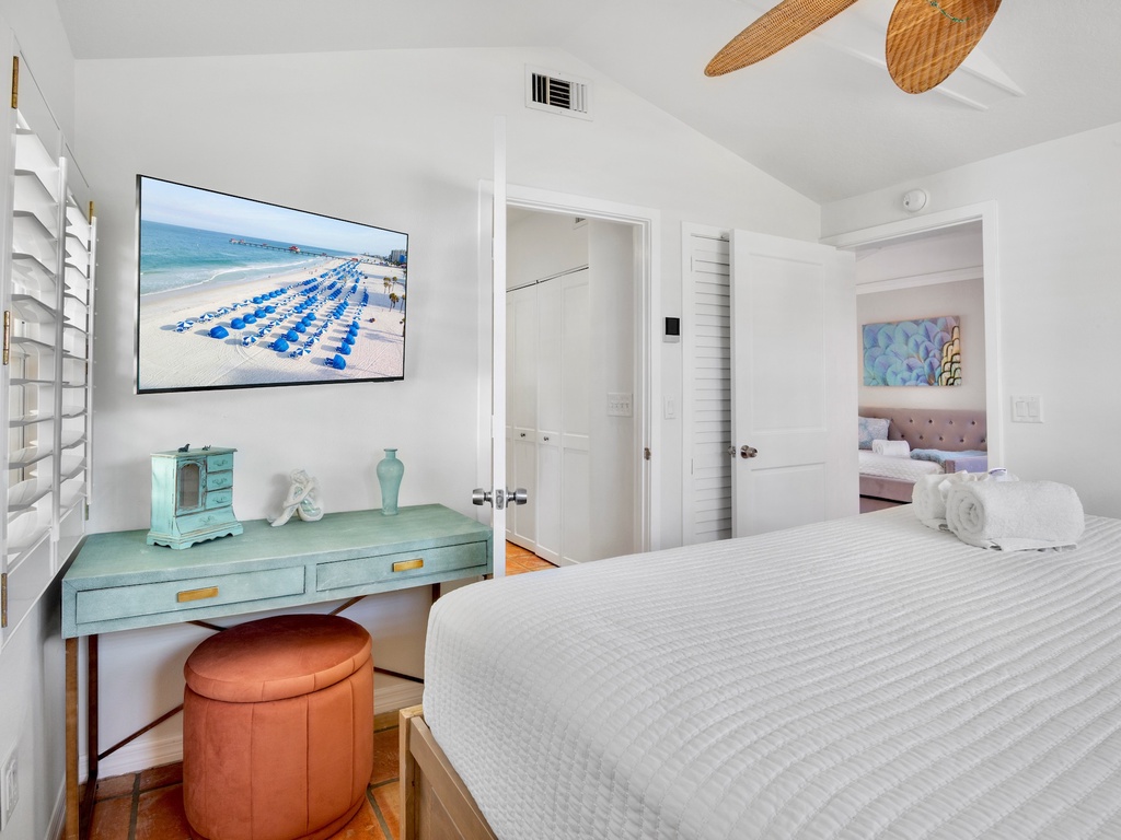 Primary Bedroom, King bed