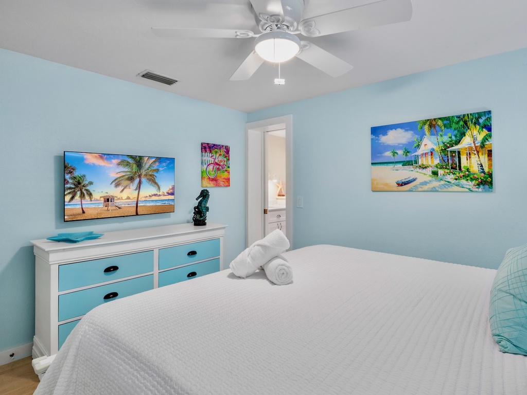 Primary Bedroom - King