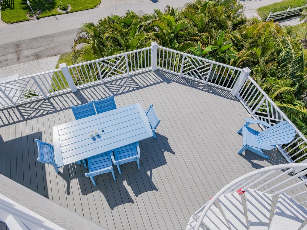 Balcony - Dining Area