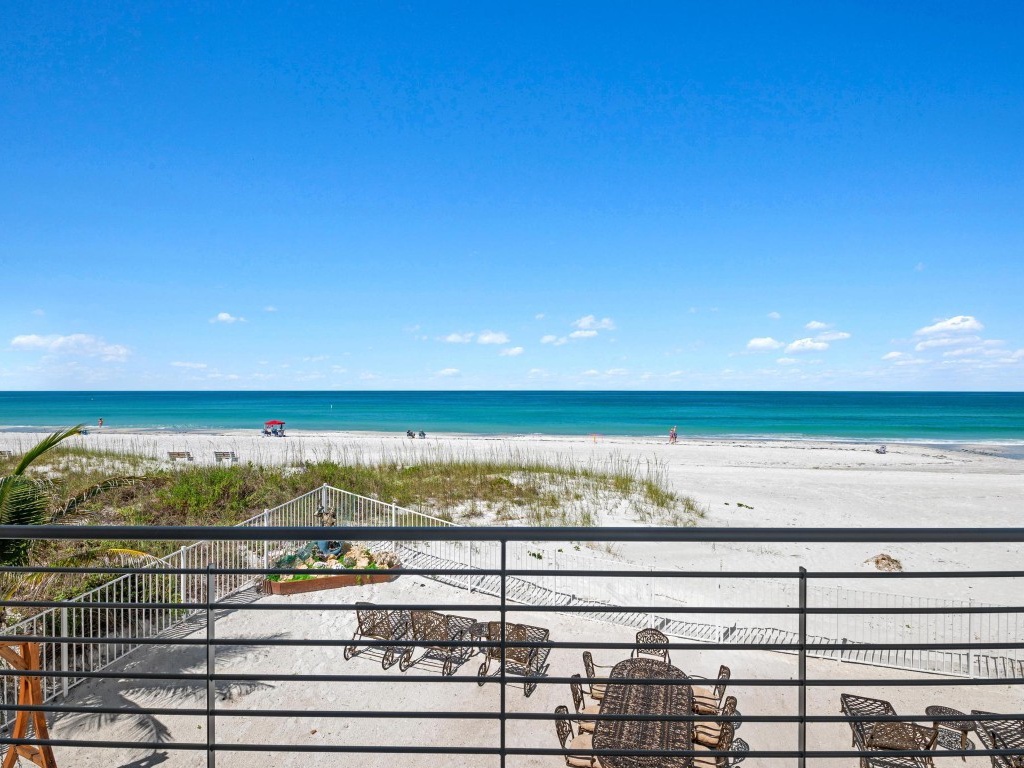 Anna Maria Wave - Anna Maria Accommodations