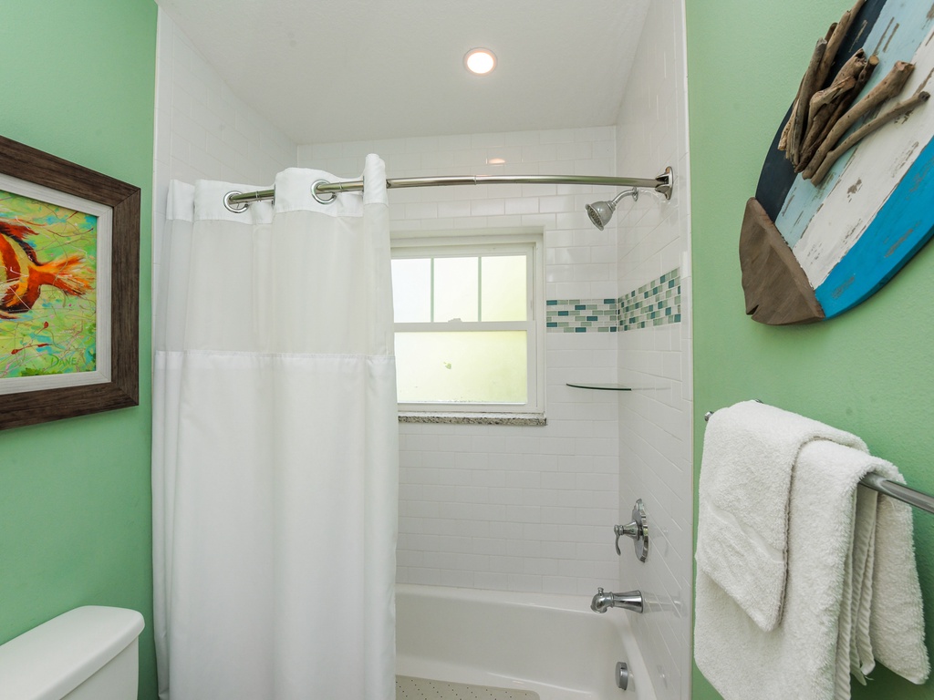 Ensuite Bathroom and Shower