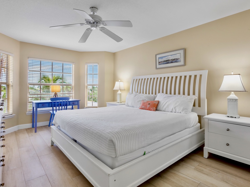 Second Bedroom - King