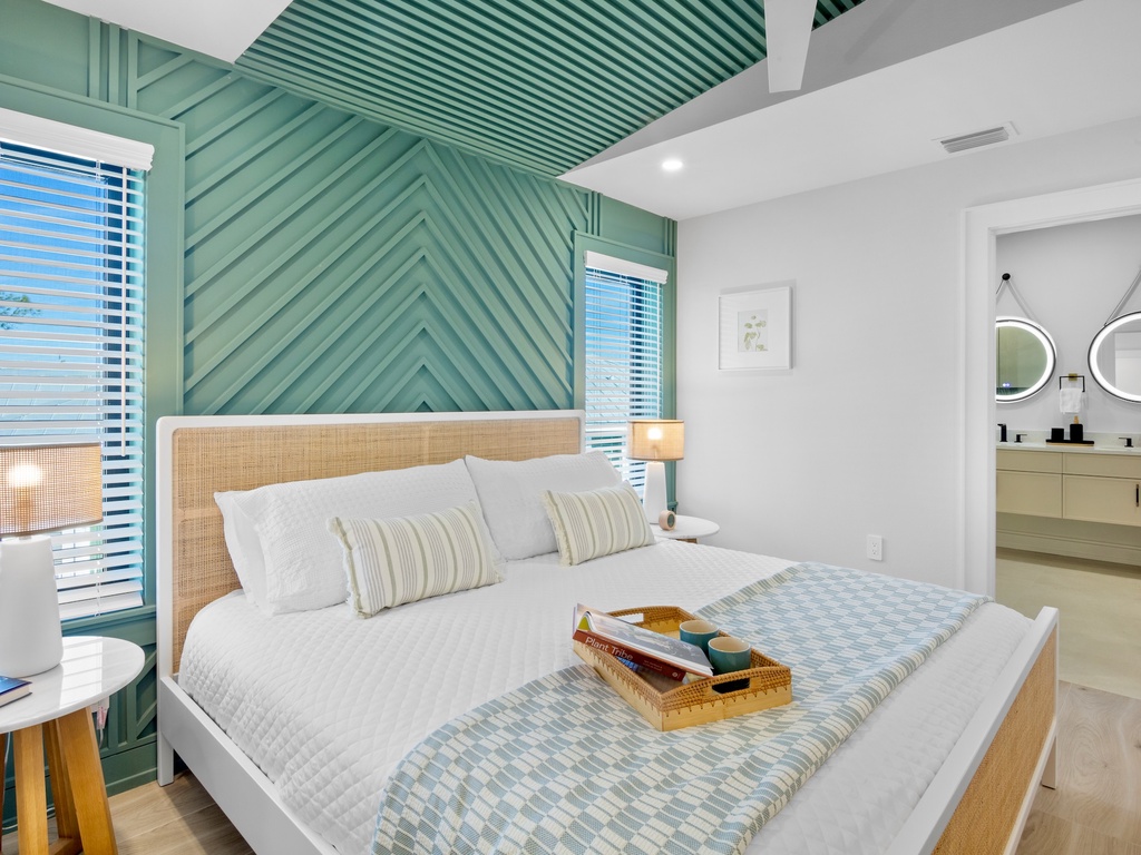 Primary Bedroom, King