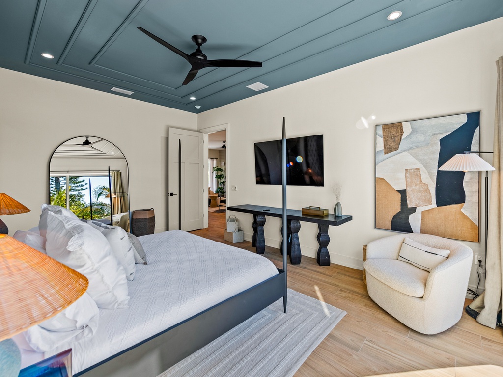 Primary Bedroom - King