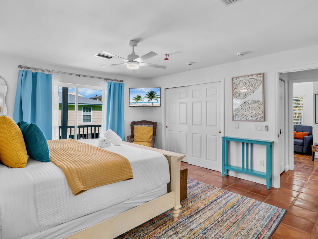 Primary Bedroom, King bed and Balcony