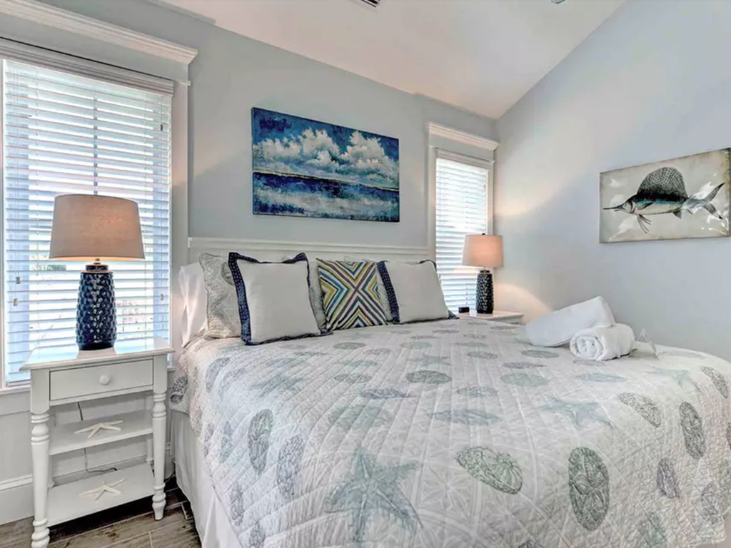 Primary Bedroom - King