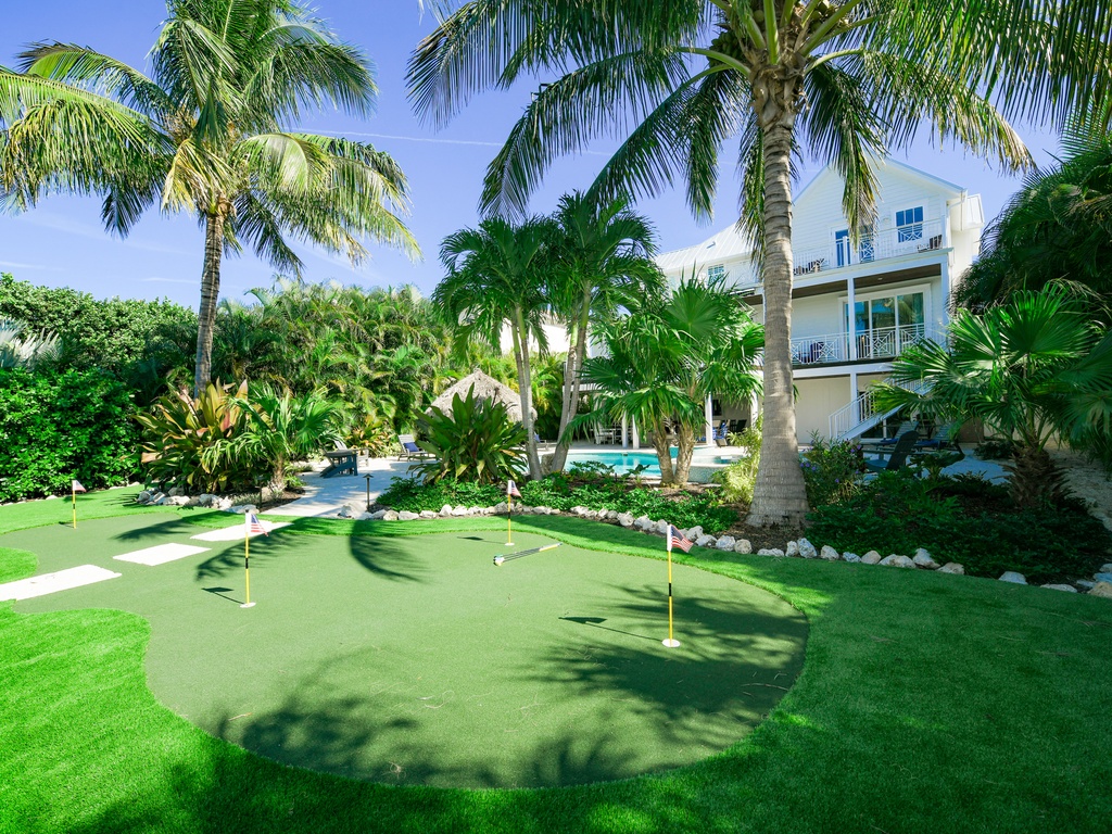 Serenity Beach - AMI Locals