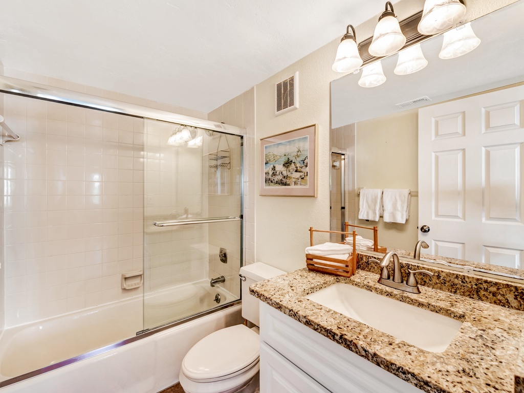 Primary Bathroom, Ensuite