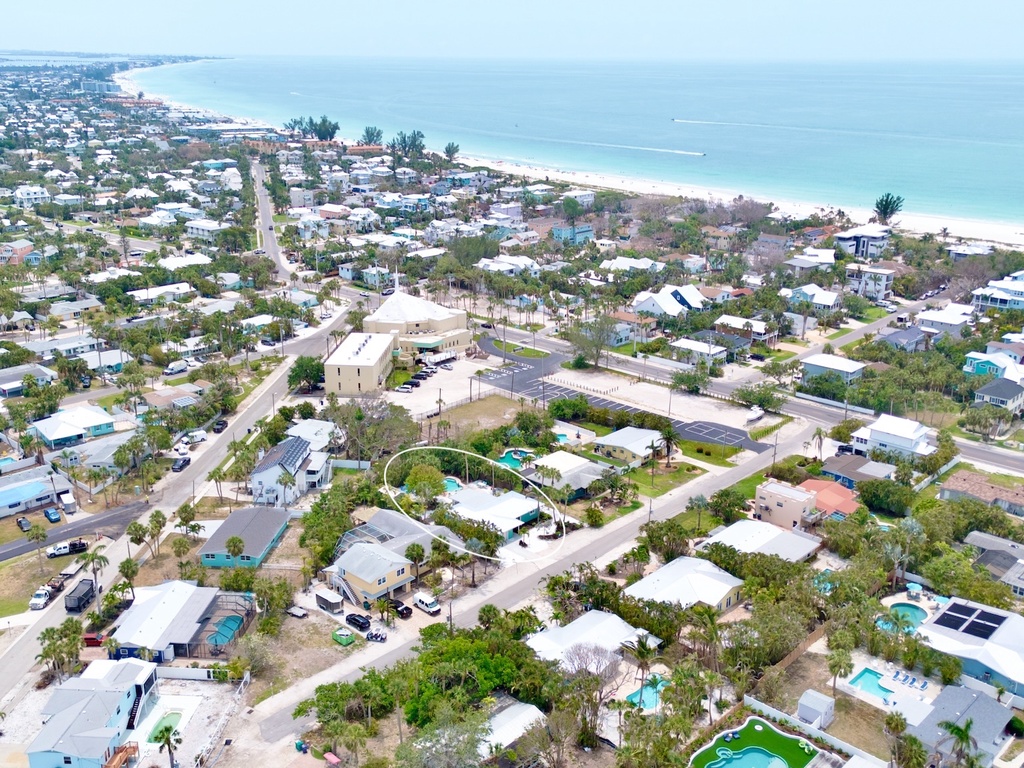 Casa Allegria by Anna Maria Island Accommodations