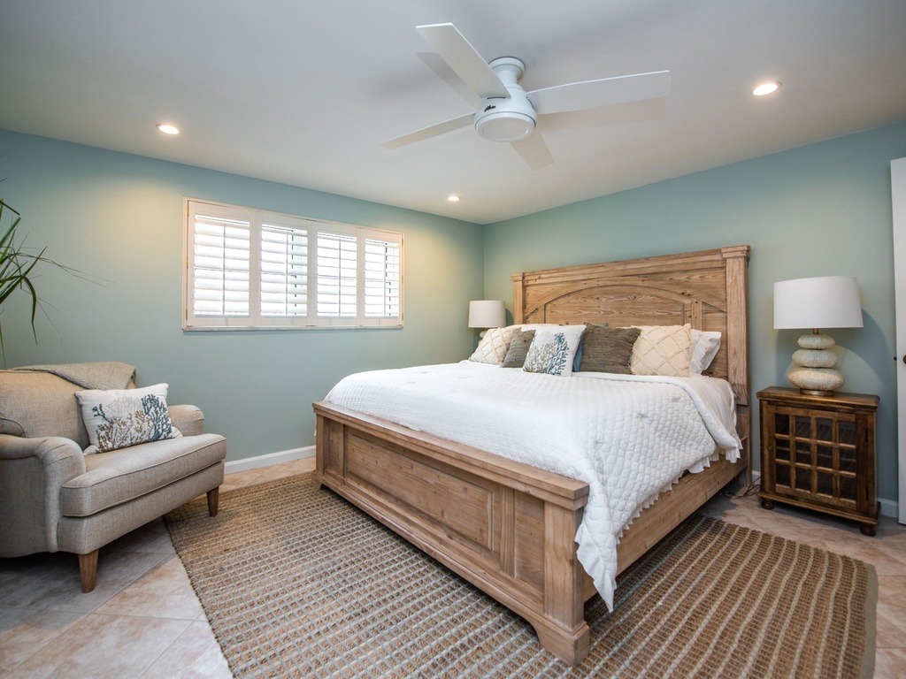 Primary Bedroom, King